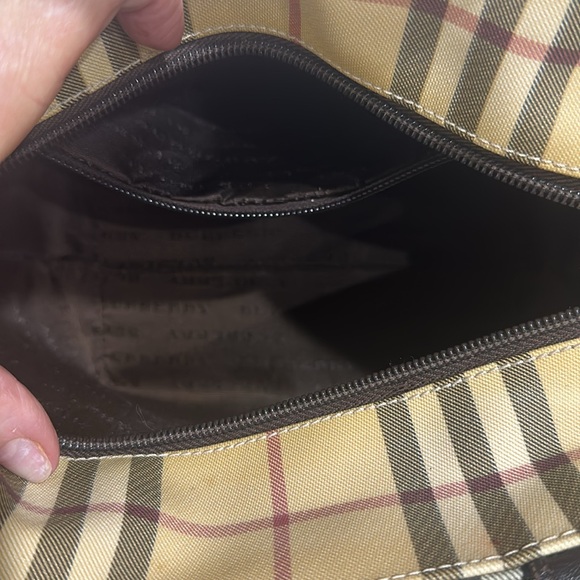 VINTAGE BURBERRY HANDBAG - Picture 15 of 16